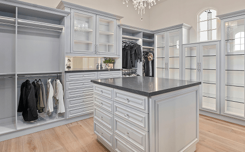 Quality craftsmanship at Classy Closets